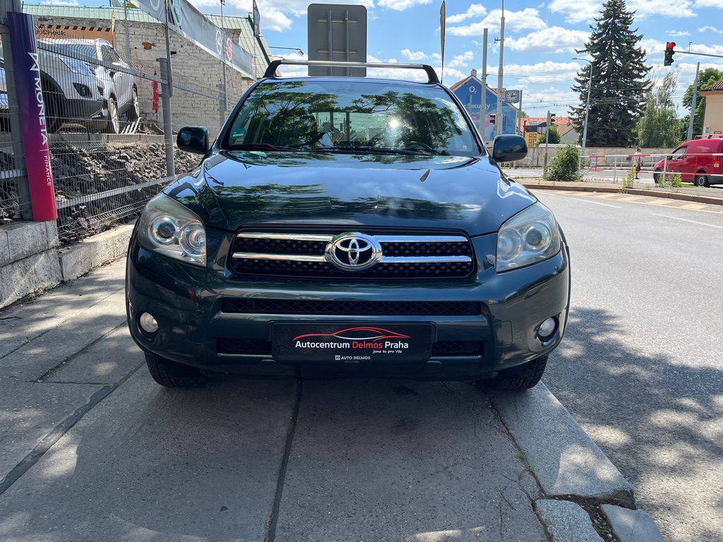 Toyota  2.2D-130kW/4x4/2006/2MAJ,MAN6,