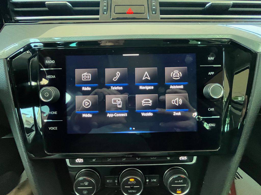 Volkswagen Passat 2.0TDI-190/2020/AT,1MAJ,DPH,ZÁ