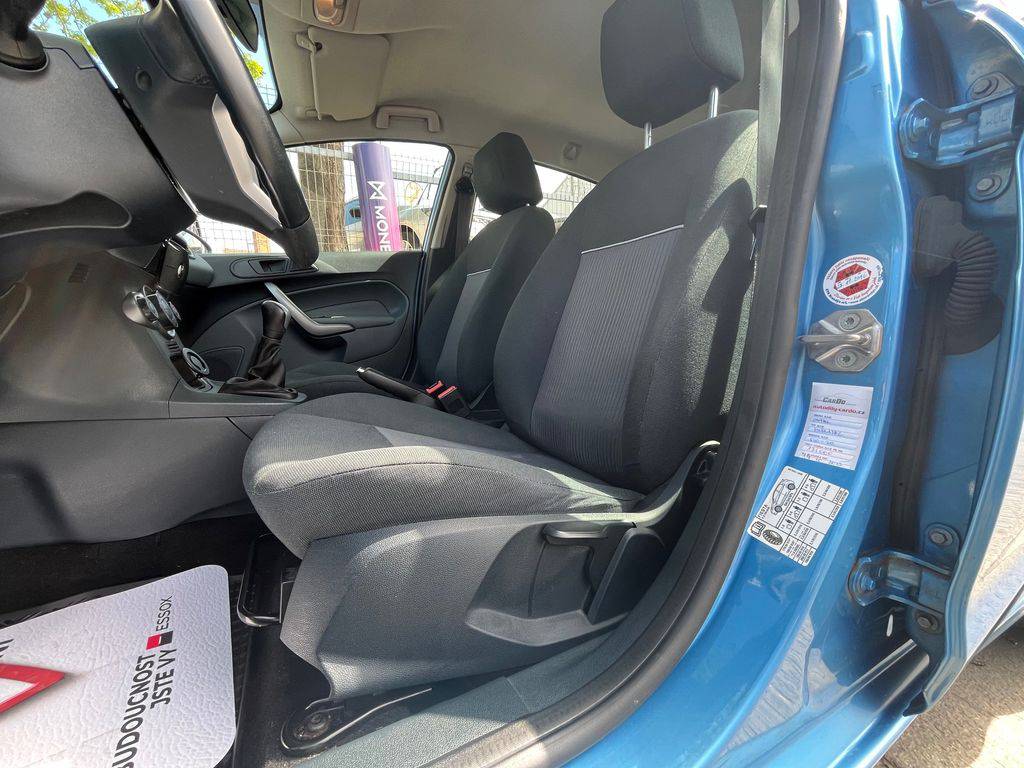 Ford Fiesta 1.25i 44KW/2011/1MAJ,ČR-S.KNIH