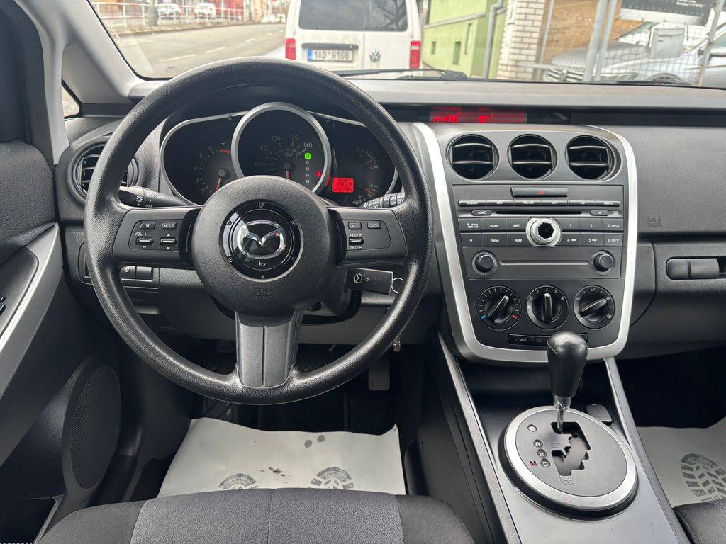 Mazda CX-7 2.3DISI-AT,1MAJ-4X2-S.KNIHA