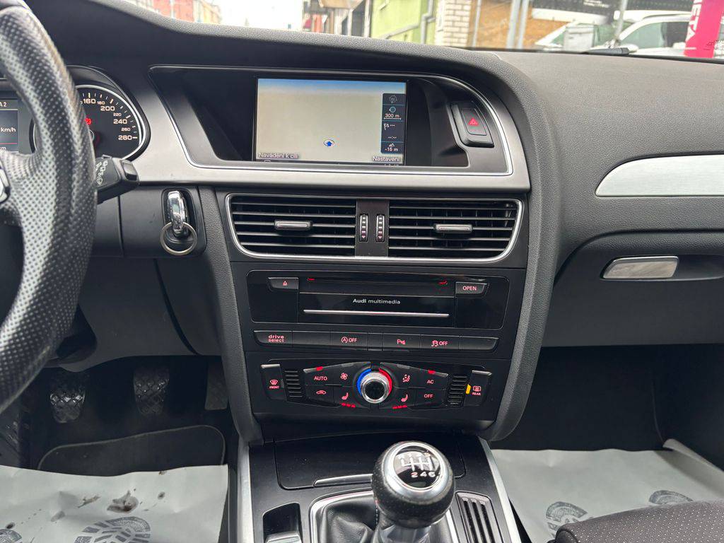 Audi A4 3.0TDI/2013/4X4,MAN6-S-LINE-WE