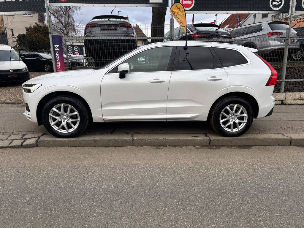 Volvo XC60 D4/2021/1MAJ.AT,TAŽ,MOMENTUM P